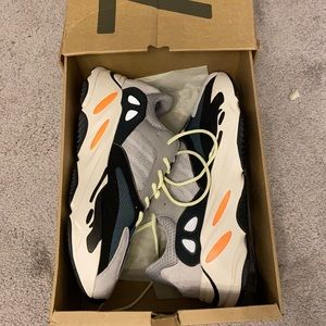 Yeezy Boost 700 Wave Runner - Size 14